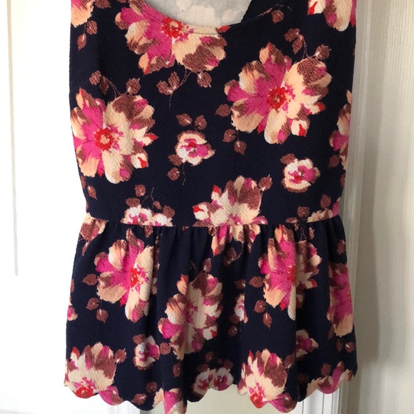 Anthropologie open back peplum top - Picture 4 of 8